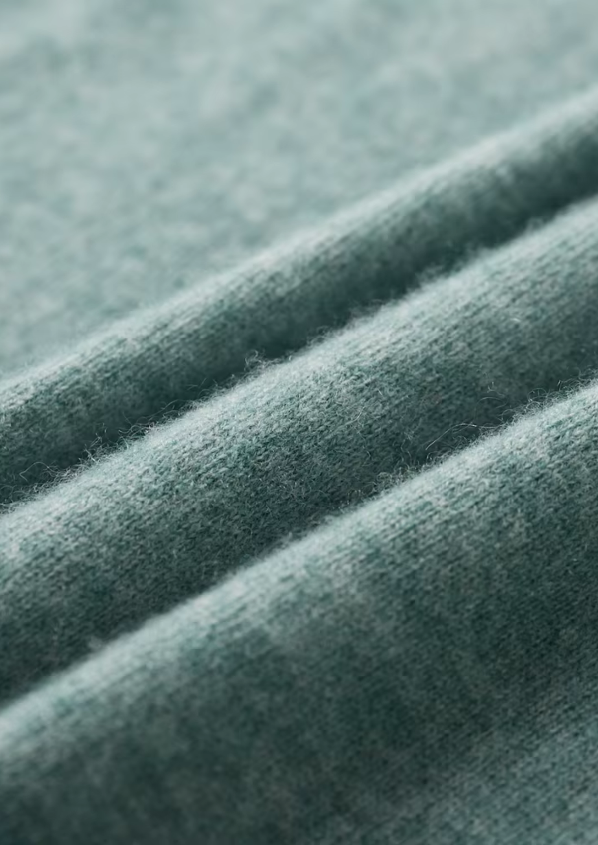 Premium Cashmere Classic Crewneck T-Shirt - Verdant Slate | Arventti