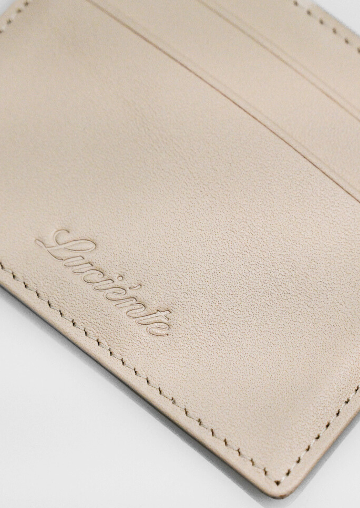 Essential Calfskin Leather Cardholder - Taupe | Arventti
