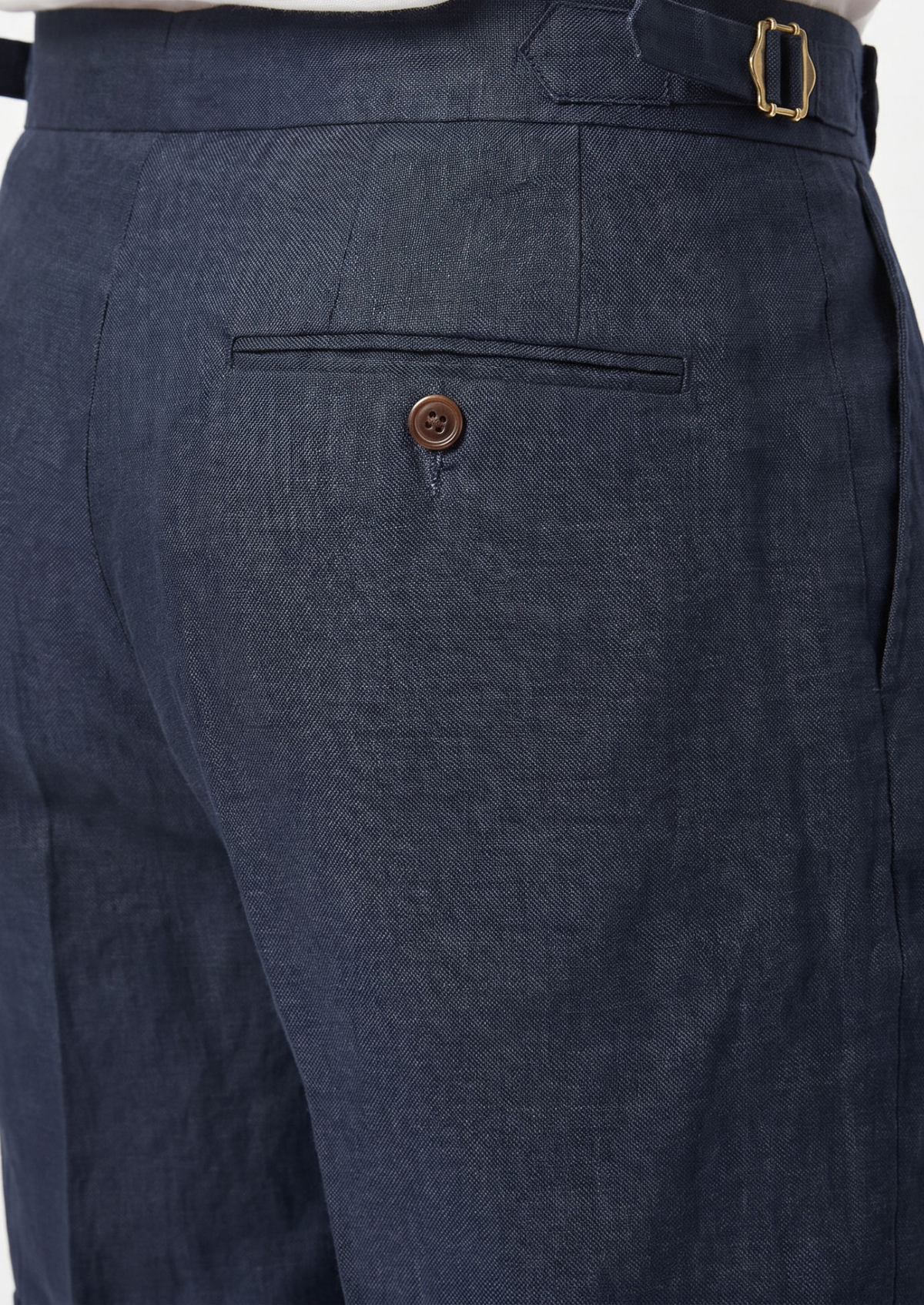 Navy Blue Pleated Linen Seaside Shorts | Arventti