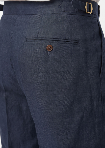 Navy Blue Pleated Linen Seaside Shorts | Arventti