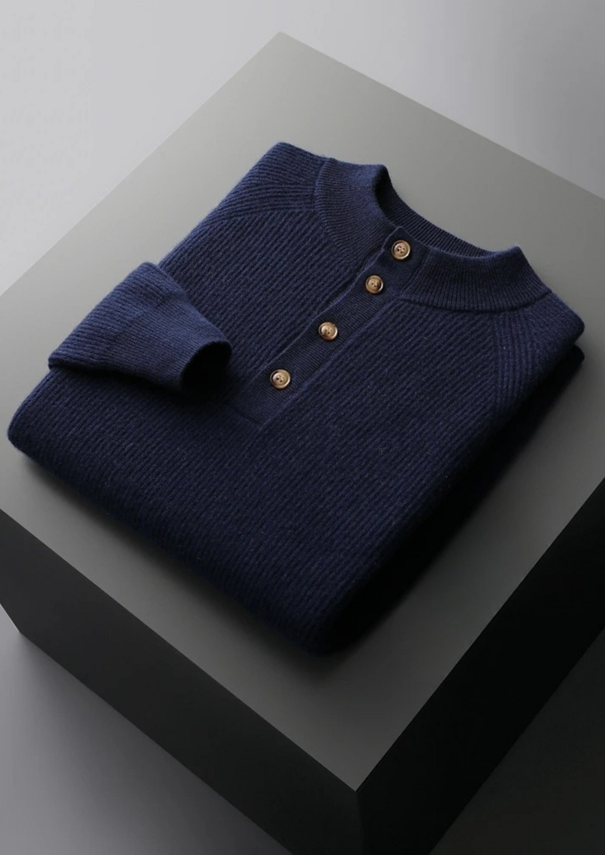 Premium Cashmere Classic Ribbed Henley Sweater | Arventti