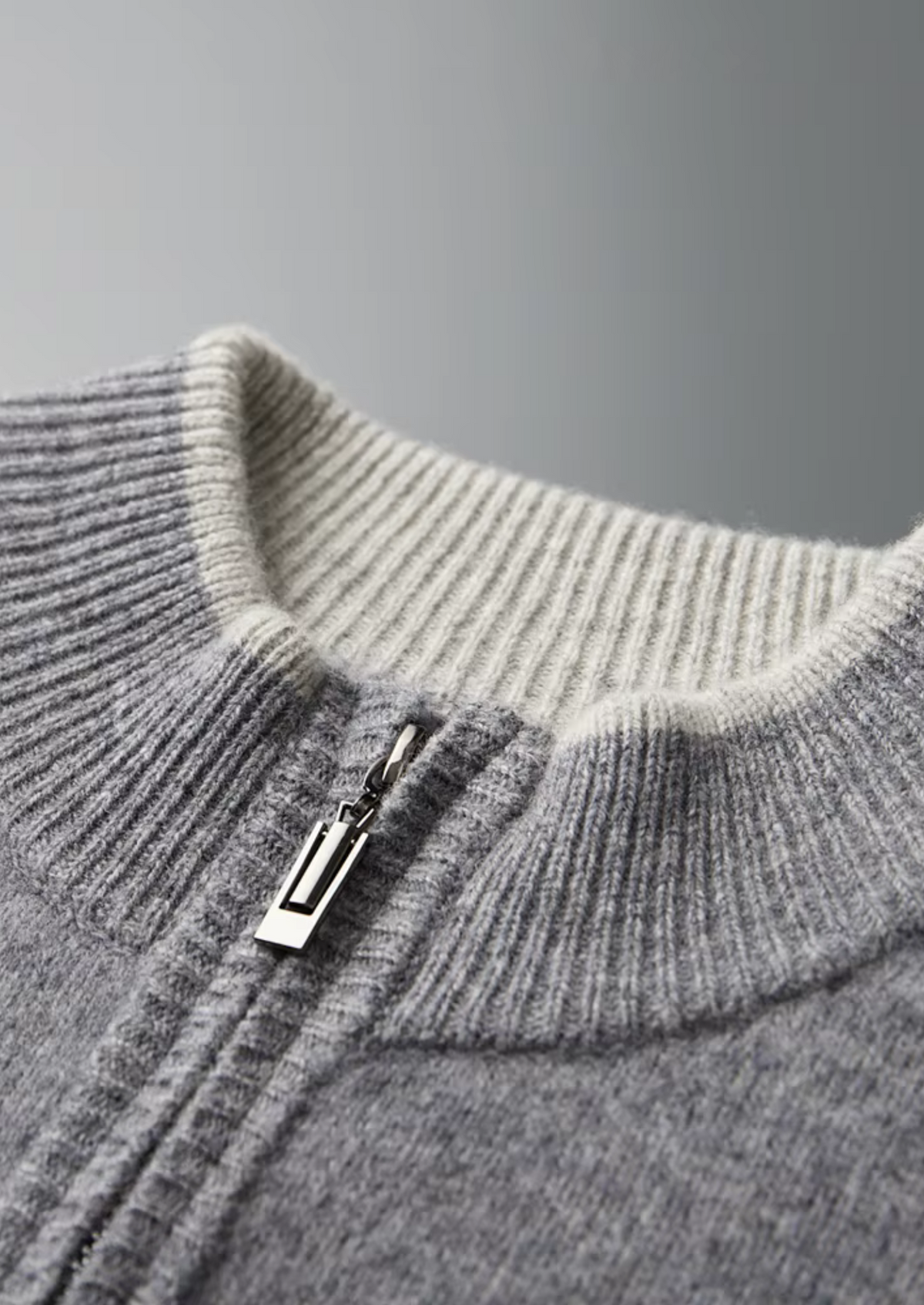 Pure Extra-Fine Merino Wool Two-Tone Zip Cardigan | Arventti