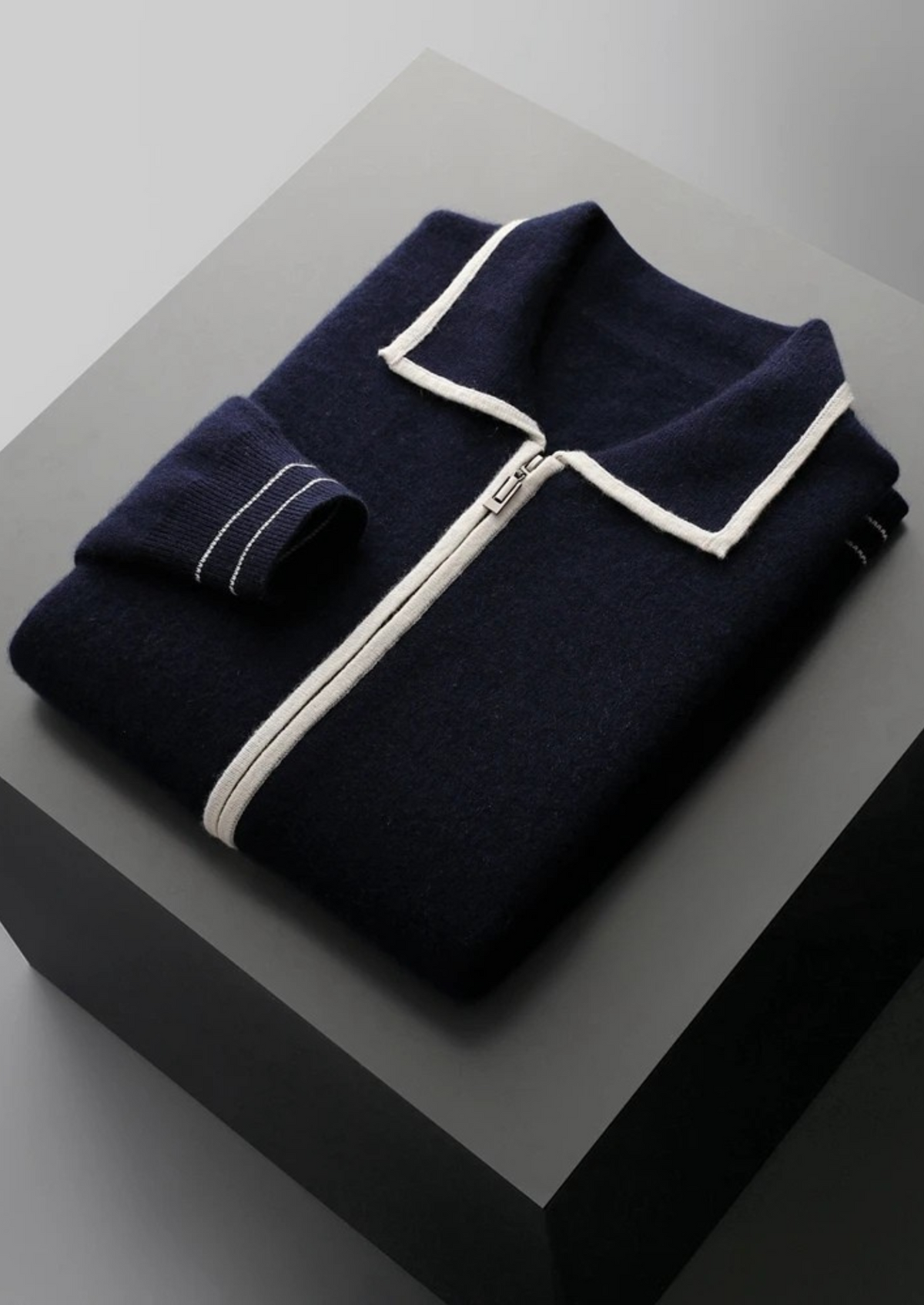 Pure Extra-Fine Merino Wool Two-Tone Polo Cardigan | Arventti