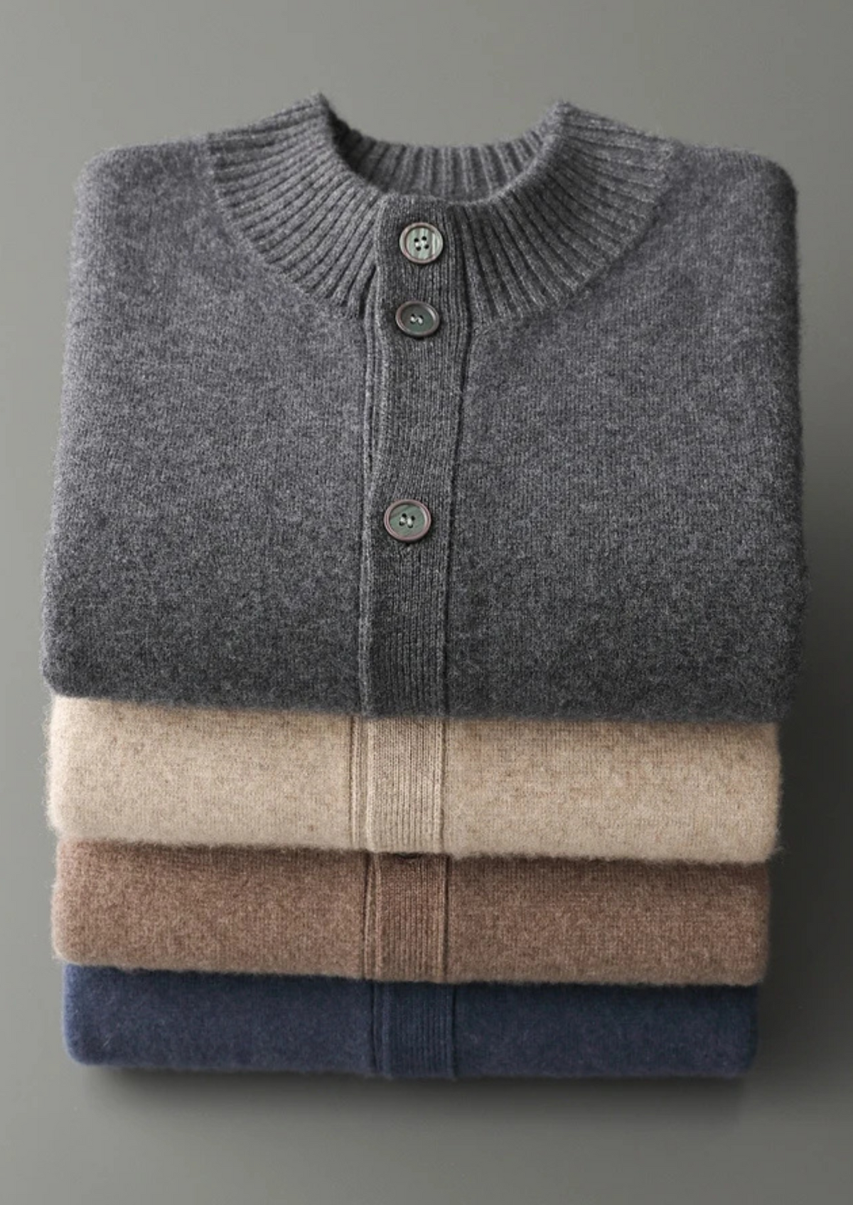 Premium Cashmere Button Cardigan | Arventti