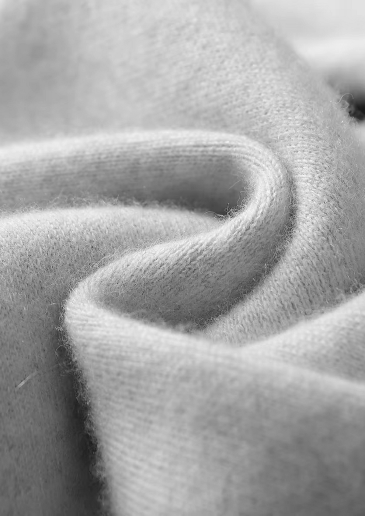 Premium Cashmere Relaxed Trousers | Arventti