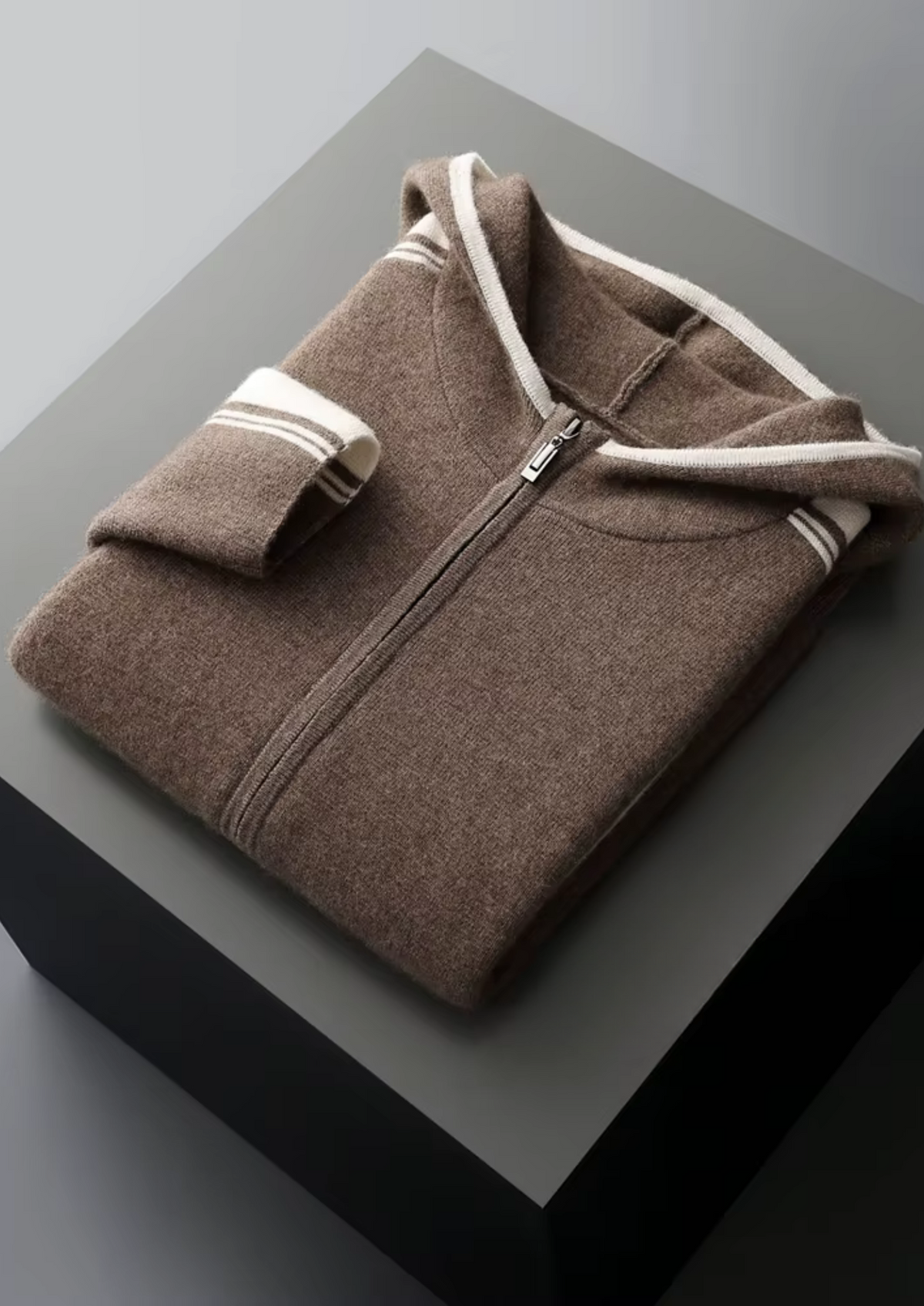Pure Extra-Fine Merino Wool Dark Mocha Damien Set | Arventti