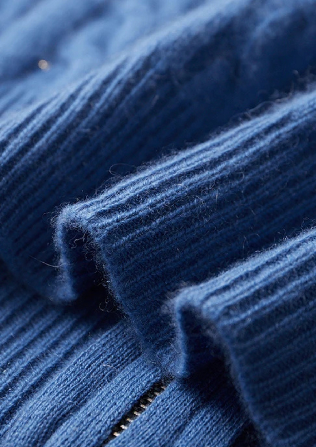 Premium Cashmere Cable Knit Zipper Hoodie | Arventti