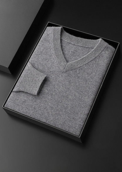 Pure Cashmere Essential V-Neck Sweater | Arventti