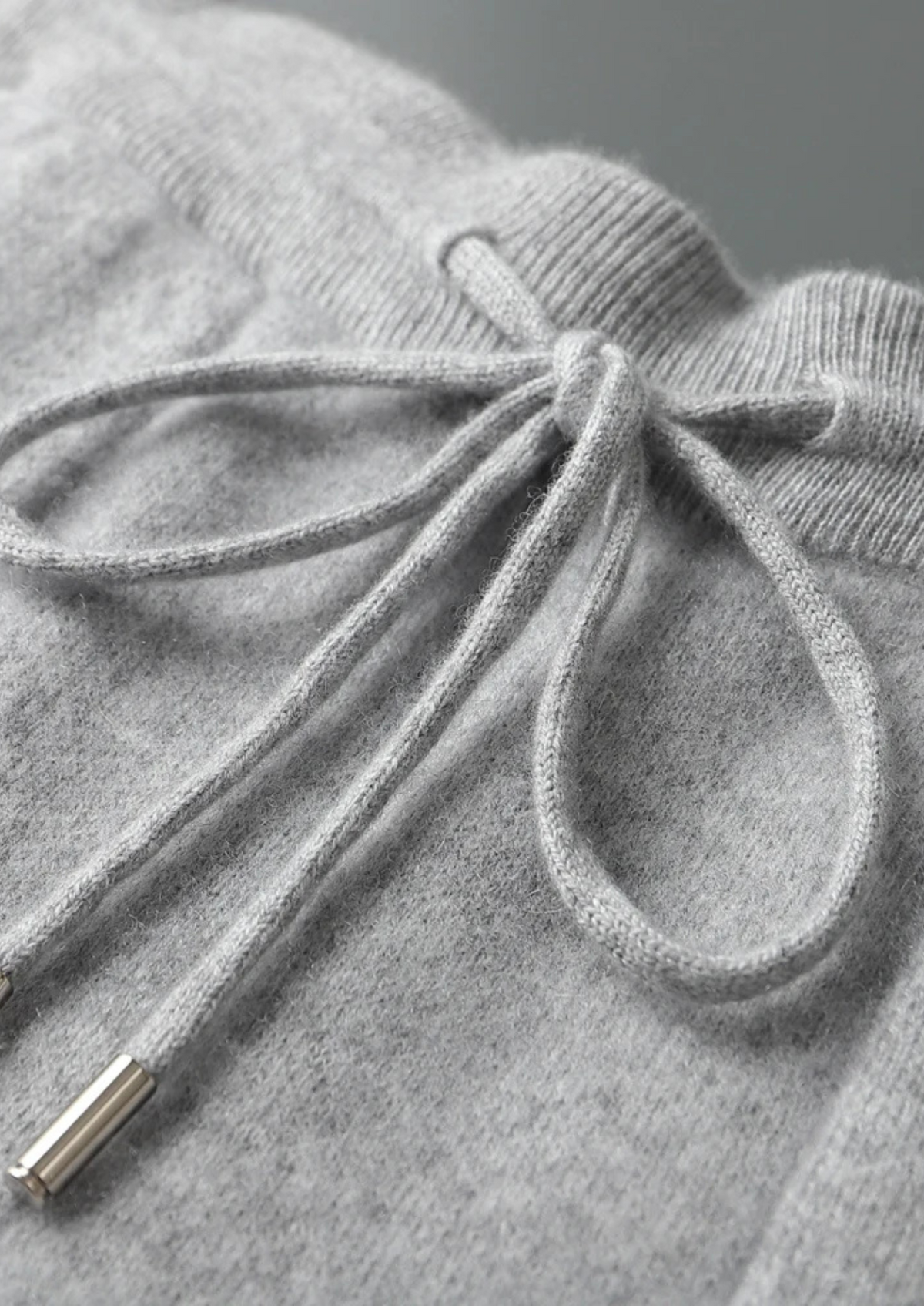 Premium Cashmere Light Gray Alain Leisure Set | Arventti