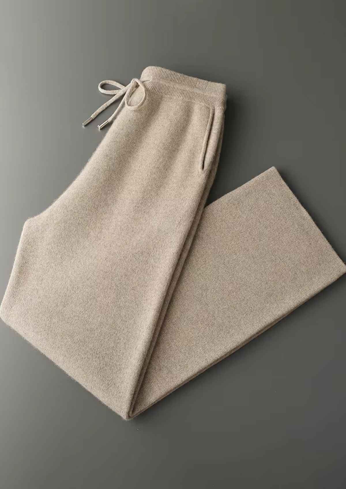 Premium Cashmere Relaxed Trousers | Arventti