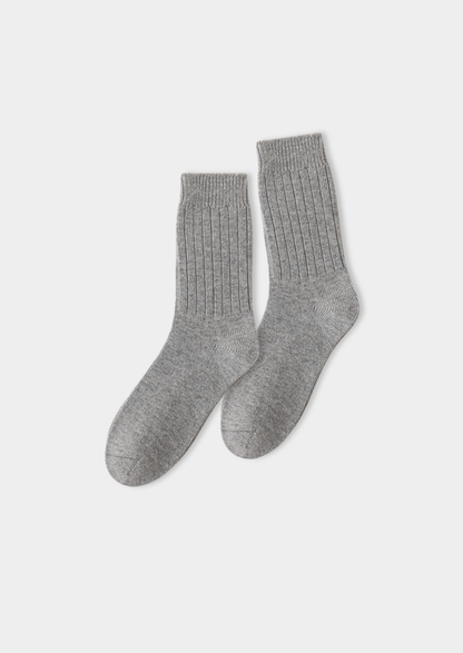 Light Gray Ultra-Soft Ribbed Merino Wool Socks | Arventti