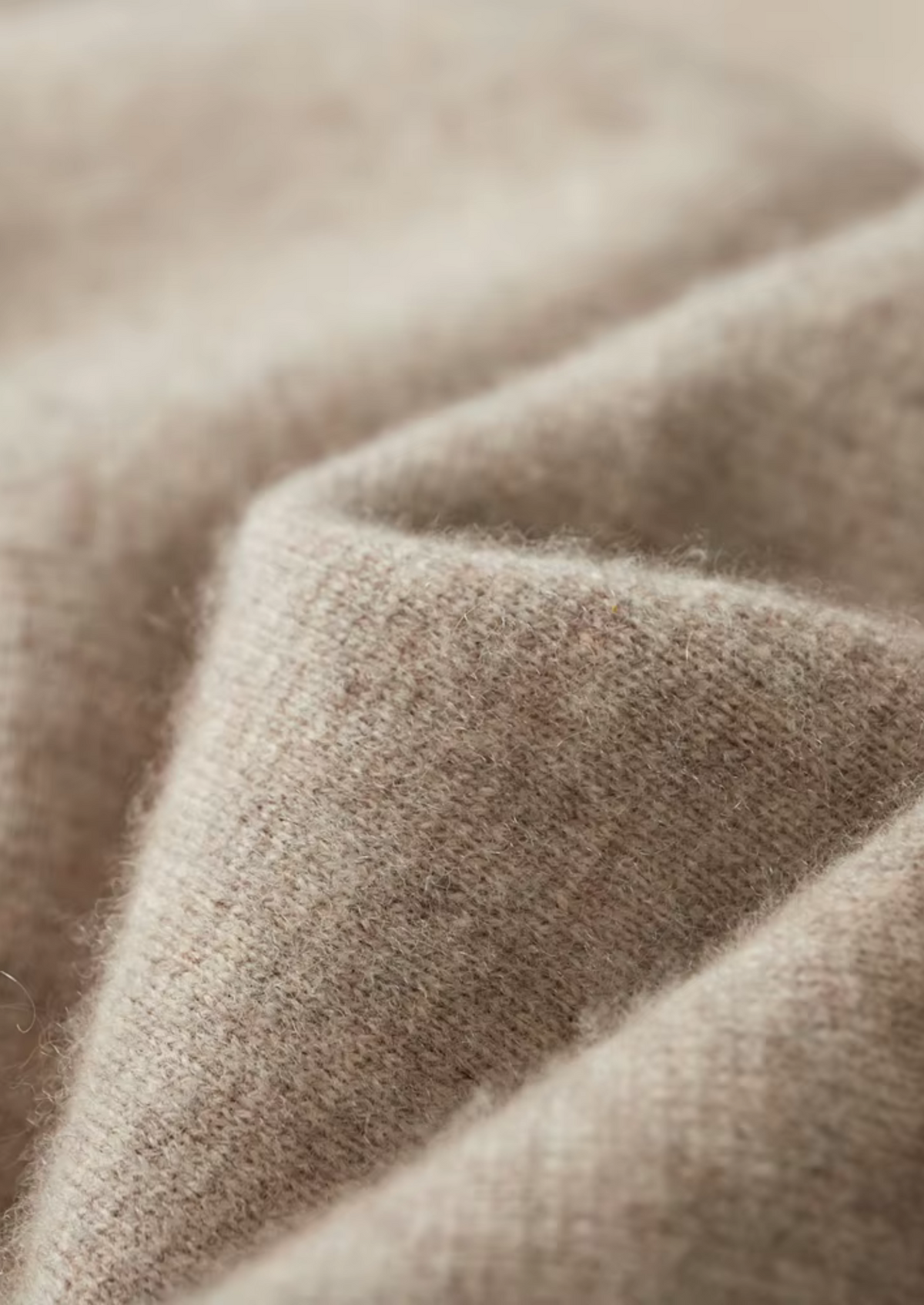 Pure Extra-Fine Merino Wool Sand Falconi Set | Arventti
