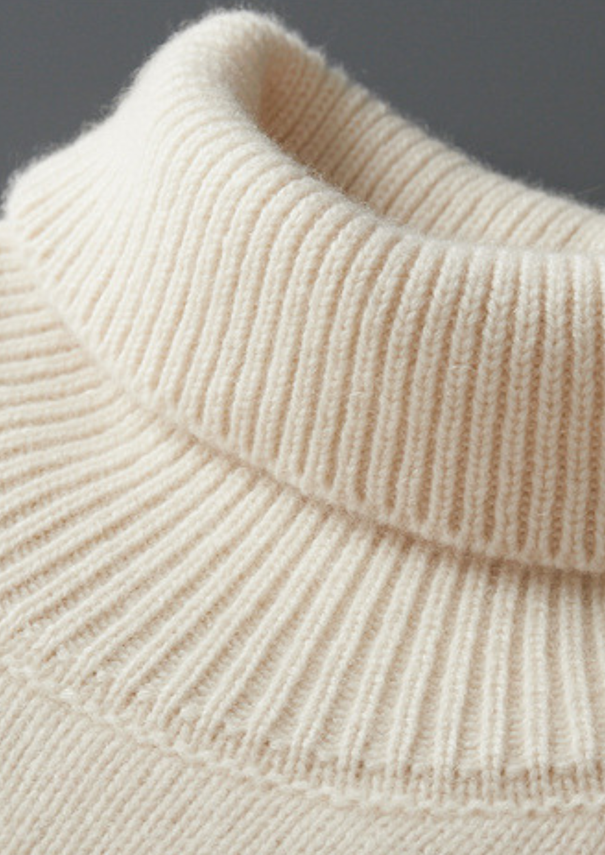 Pure Cashmere Ivory Essential Rollneck | Arventti