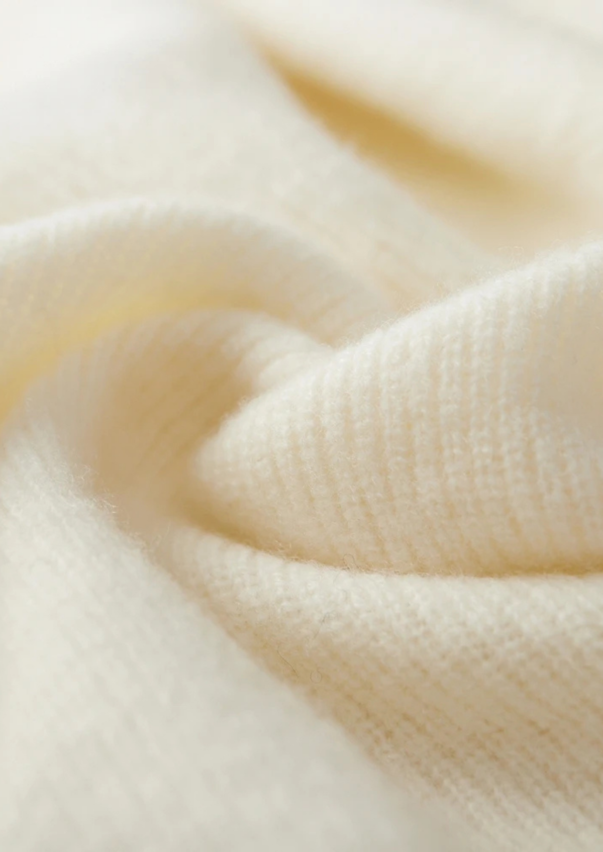 Premium Cashmere Ribbed Half-Zip Sweater | Arventti