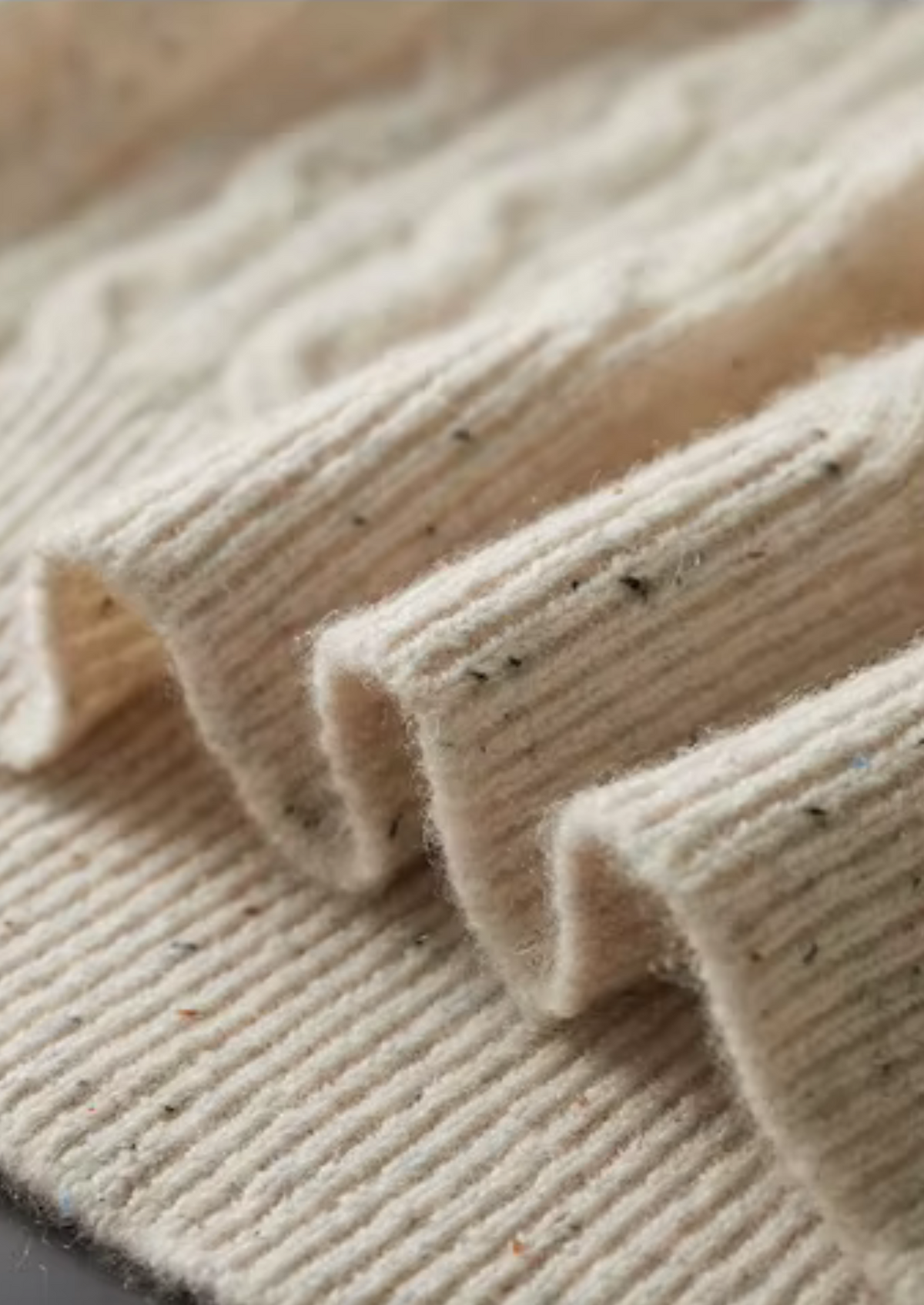 Pure Extra-Fine Merino Wool Nepped Cable Crewneck | Arventti