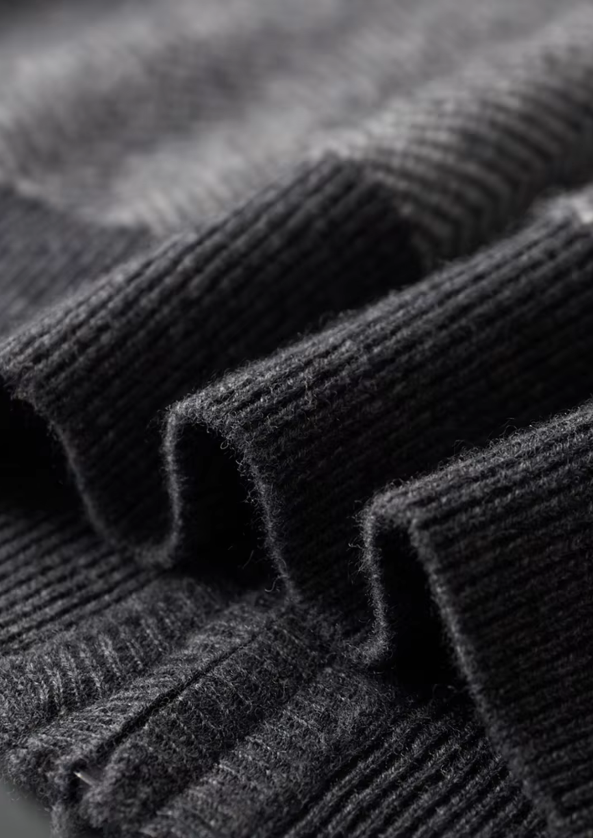 Pure Extra-Fine Merino Wool Gray Herringbone Set | Arventti