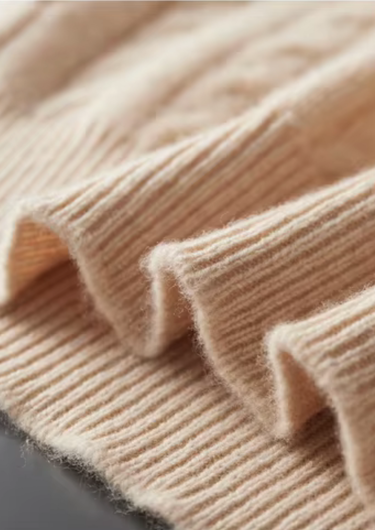 Pure Extra-Fine Merino Wool Cable Knit Henley Sweater | Arventti