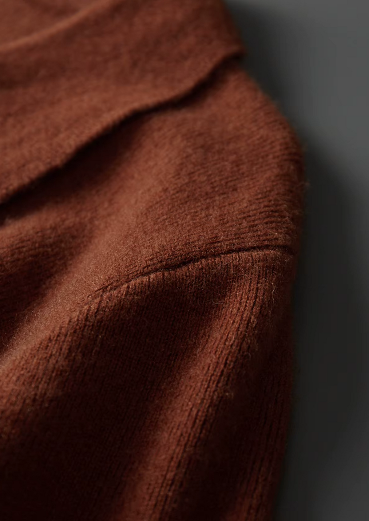 Pure Extra-Fine Merino Wool Ribbed Buttonless Polo | Arventti