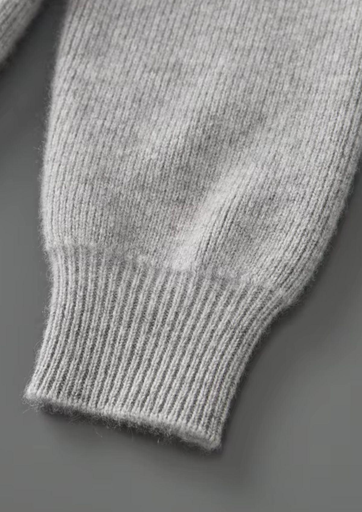 Pure Extra-Fine Merino Wool Ribbed Zip Cardigan | Arventti