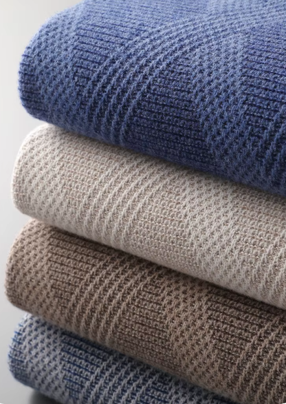 Pure Extra-Fine Merino Wool Two Tone Patterned Mockneck | Arventti