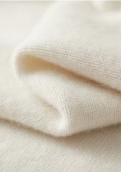 Pure Extra-Fine Merino Wool Classic Button Sweater | Arventti