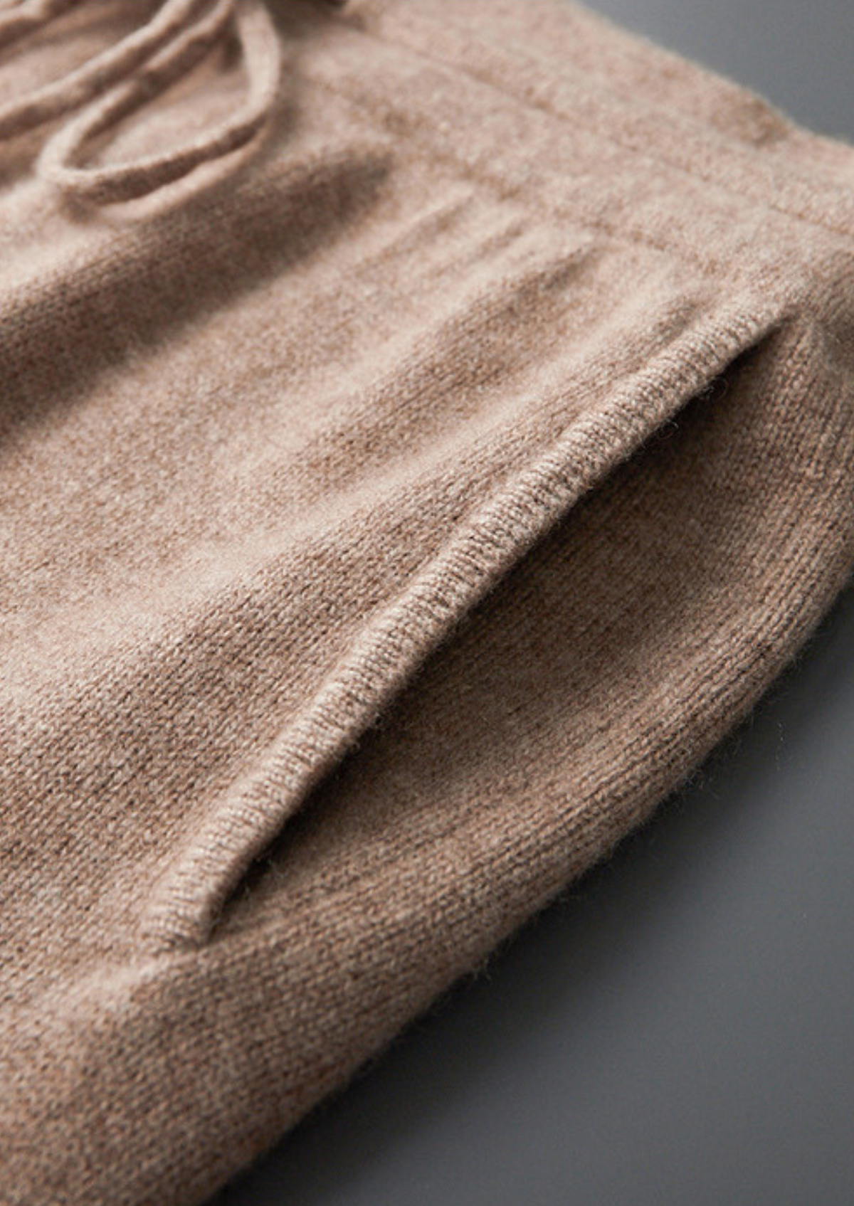 Premium Cashmere Essential Leisure Joggers | Arventti
