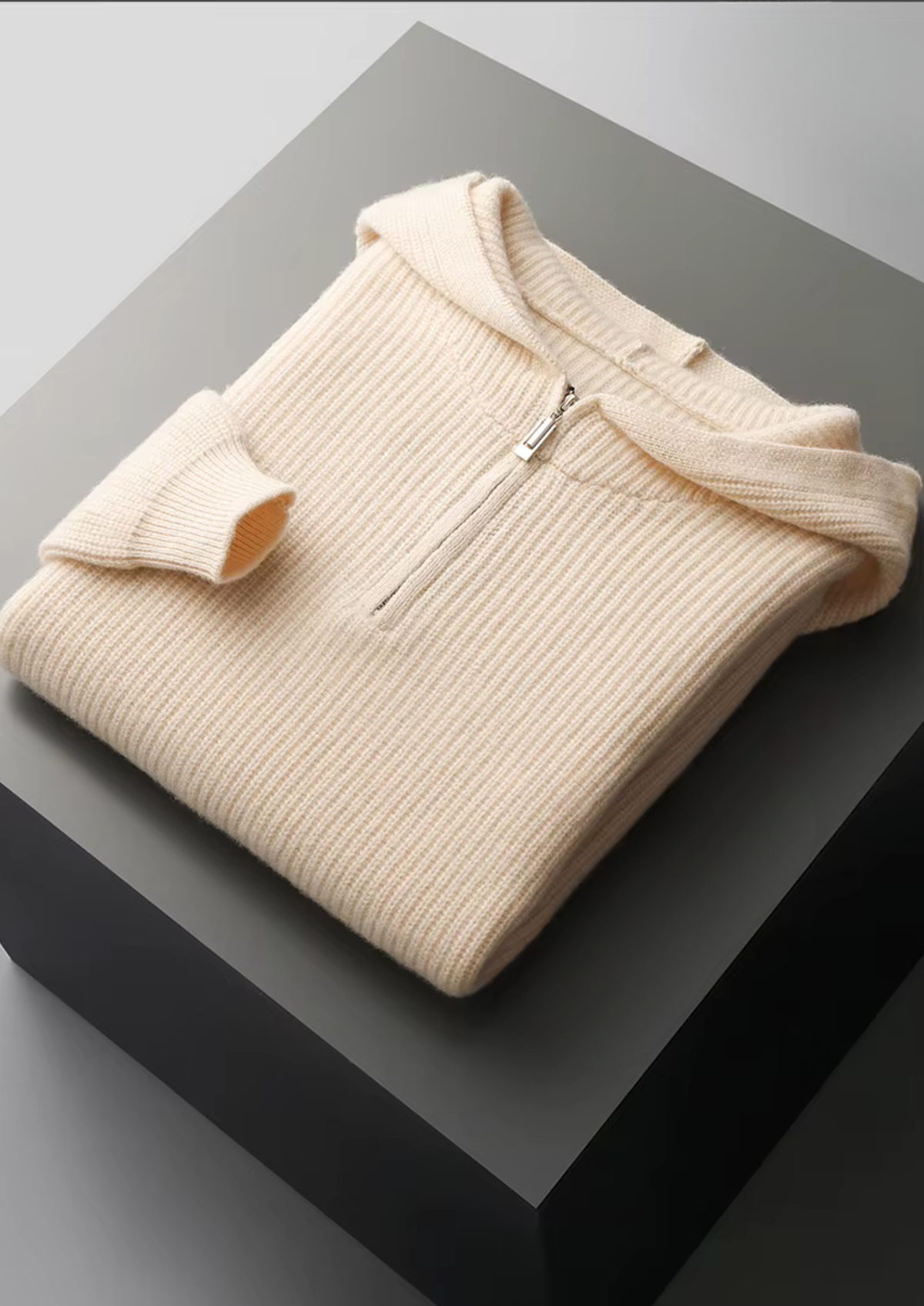 Pure Extra-Fine Merino Wool Half Zipper Hoodie | Arventti