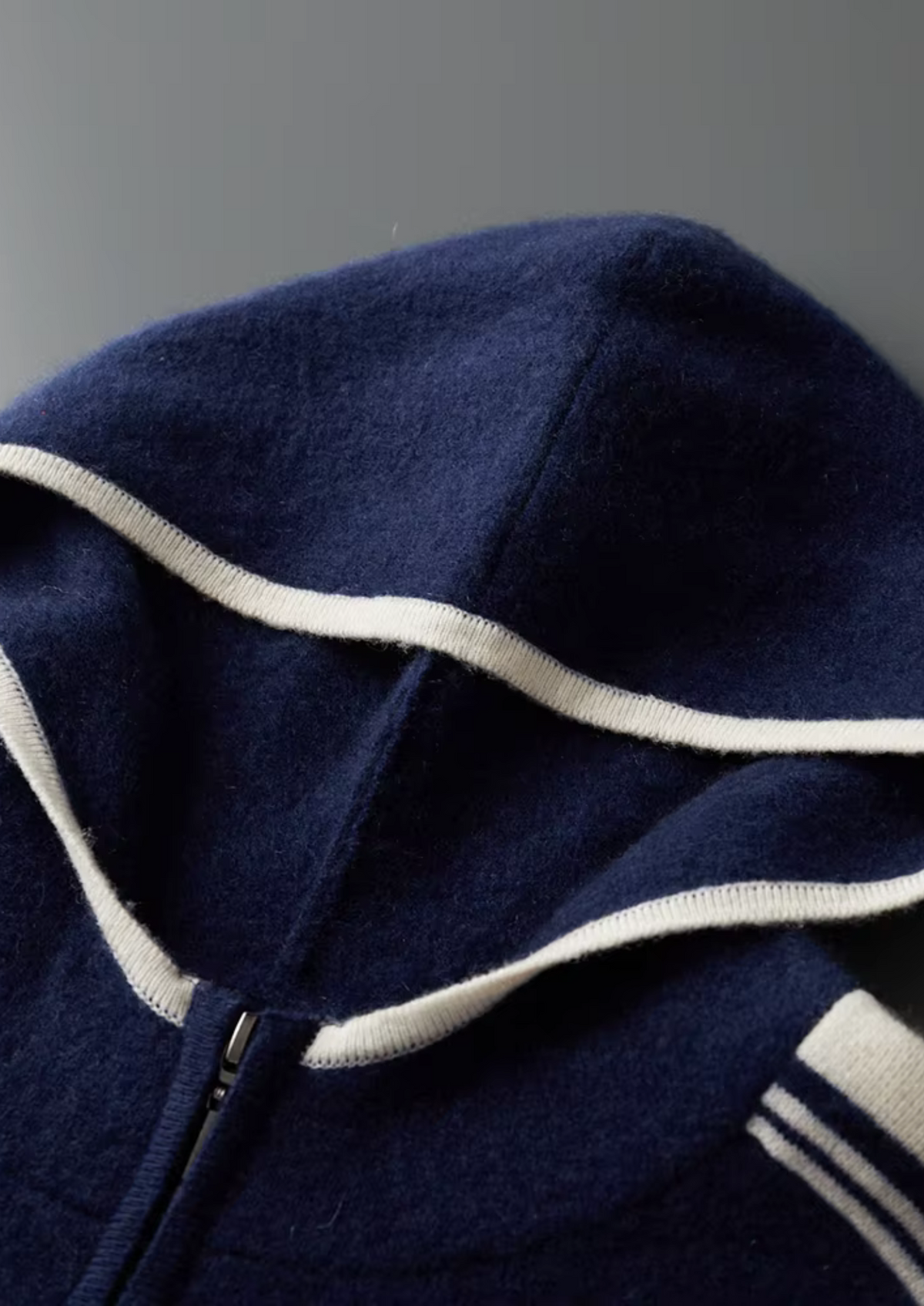 Pure Extra-Fine Merino Wool Navy Blue Damien Set | Arventti