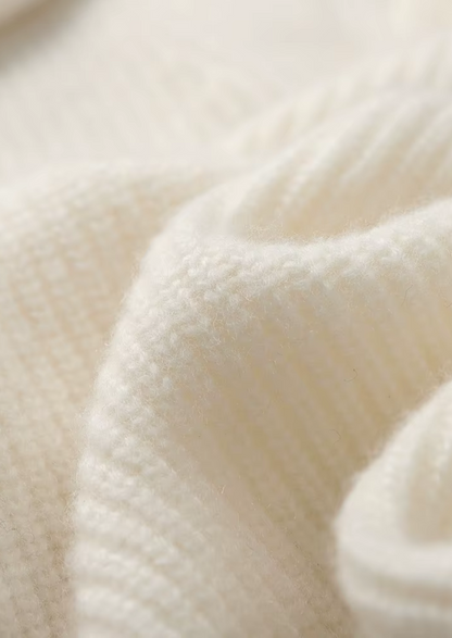 Premium Cashmere Ribbed V-Neck Sweater | Arventti