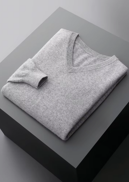 Pure Extra-Fine Merino Wool Classic V-Neck Sweater | Arventti