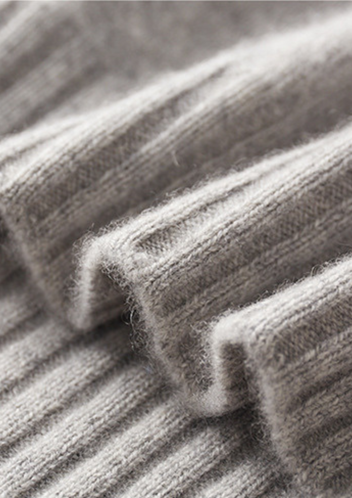 Pure Cashmere Mockneck Sweater | Arventti
