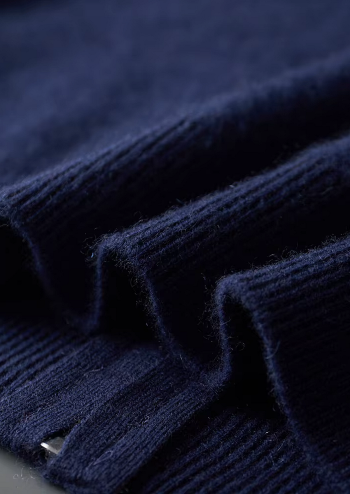 Pure Extra-Fine Merino Wool Navy Blue Damien Set | Arventti