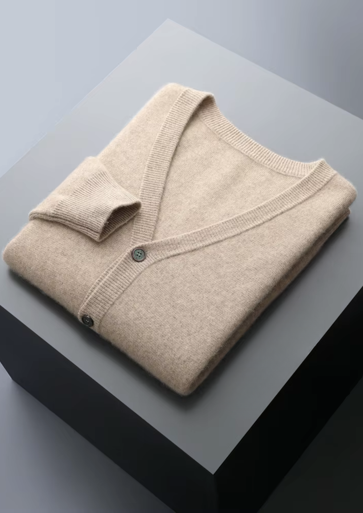 Pure Extra-Fine Merino Wool Essential Cardigan | Arventti