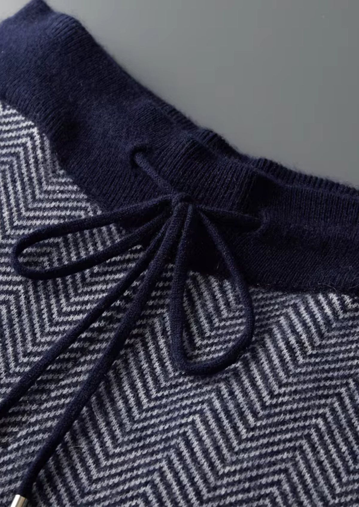 Pure Extra-Fine Merino Wool Navy Blue Herringbone Set | Arventti