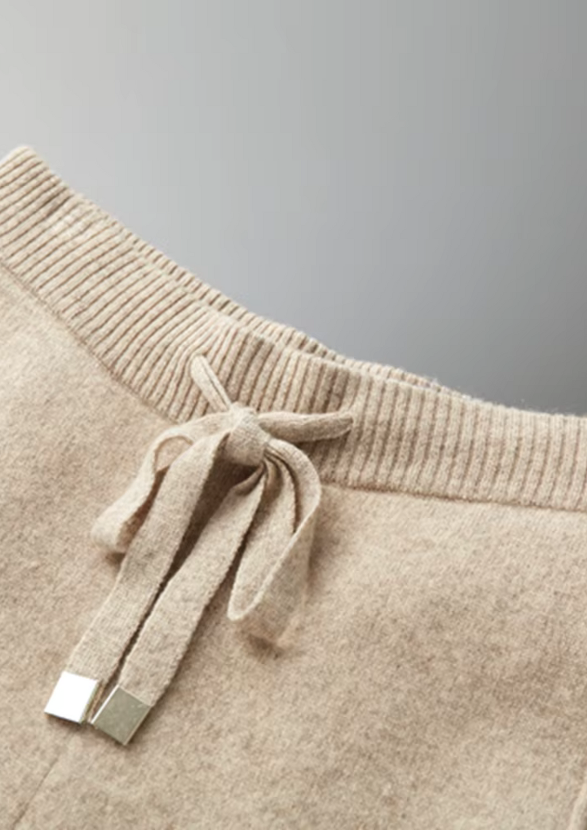 Premium Cashmere Sand Kilian Leisure Set | Arventti