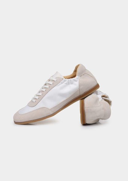 Monaco Ivory Hybrid Retro Runner | Arventti