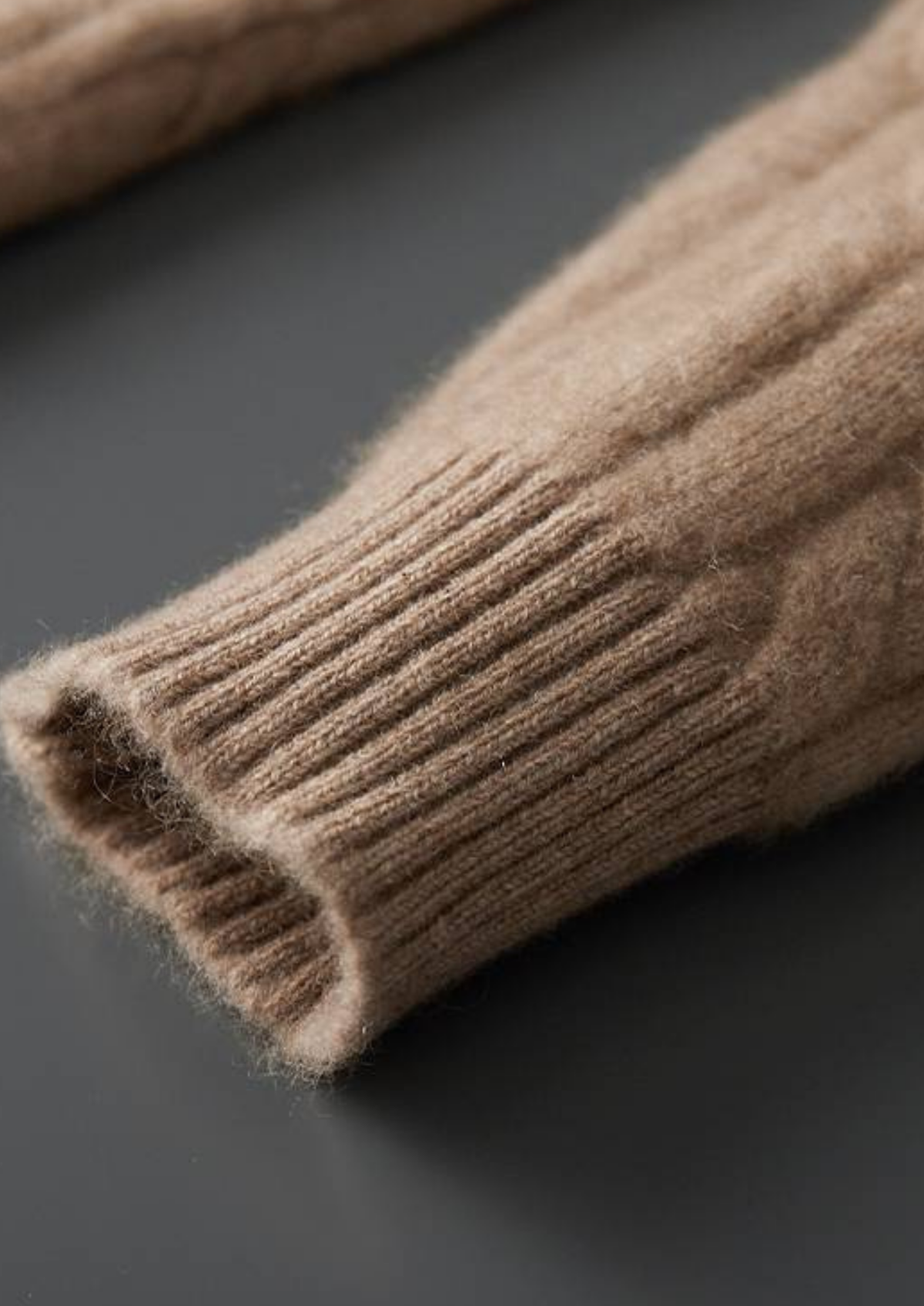 Pure Cashmere Sand Cable Knit Hoodie | Arventti