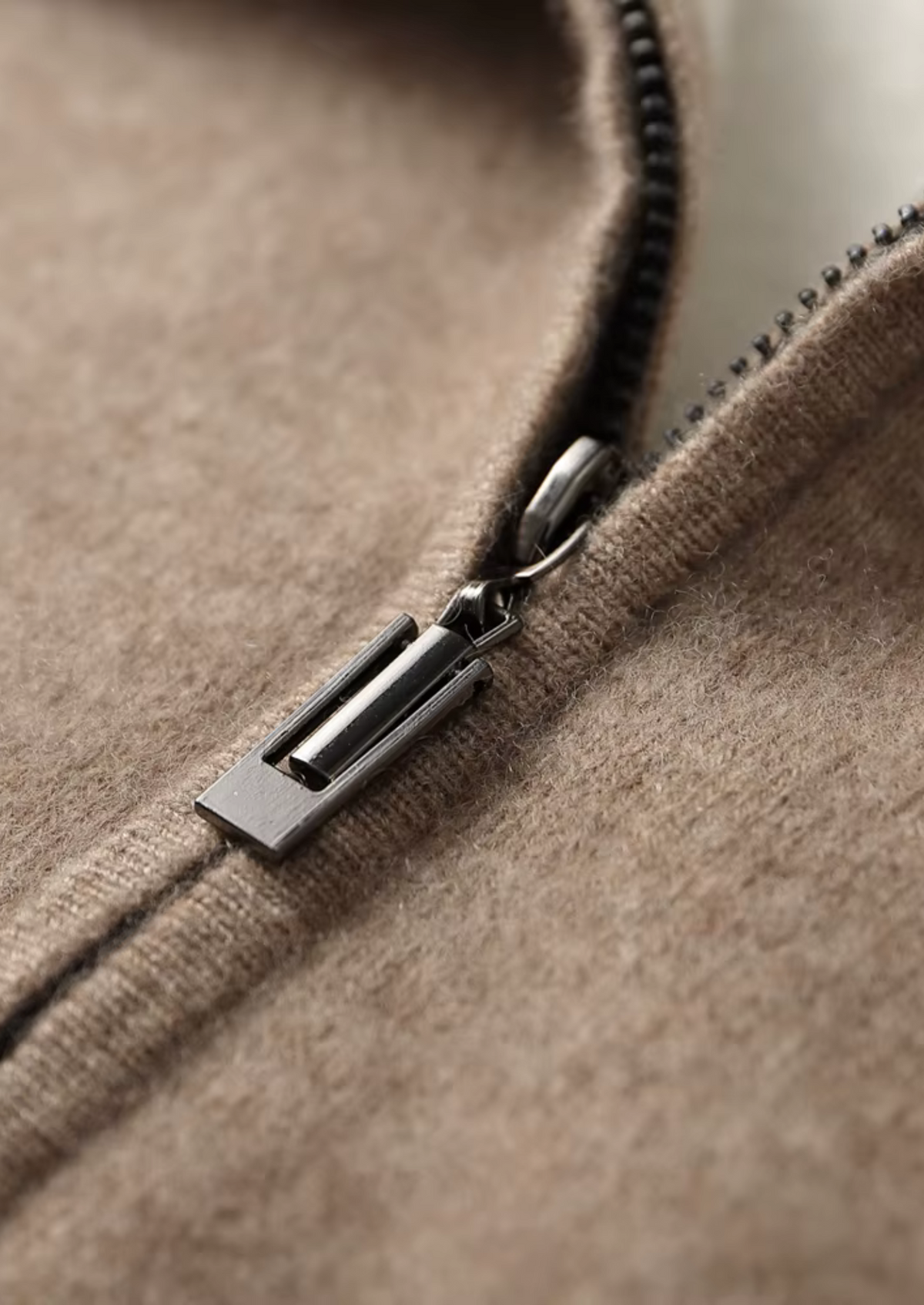 Premium Cashmere Beige Milano Leisure Set | Arventti