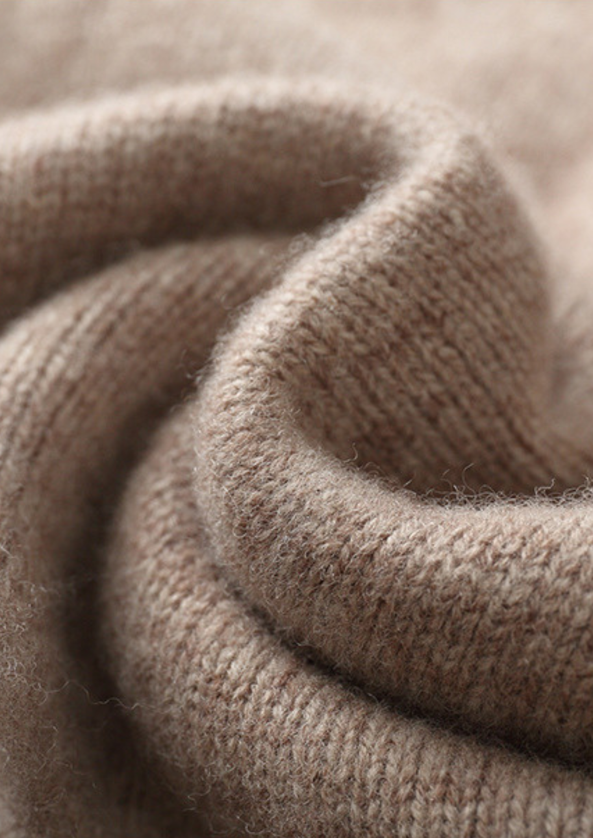 Pure Extra-Fine Merino Wool Cable Crewneck | Arventti