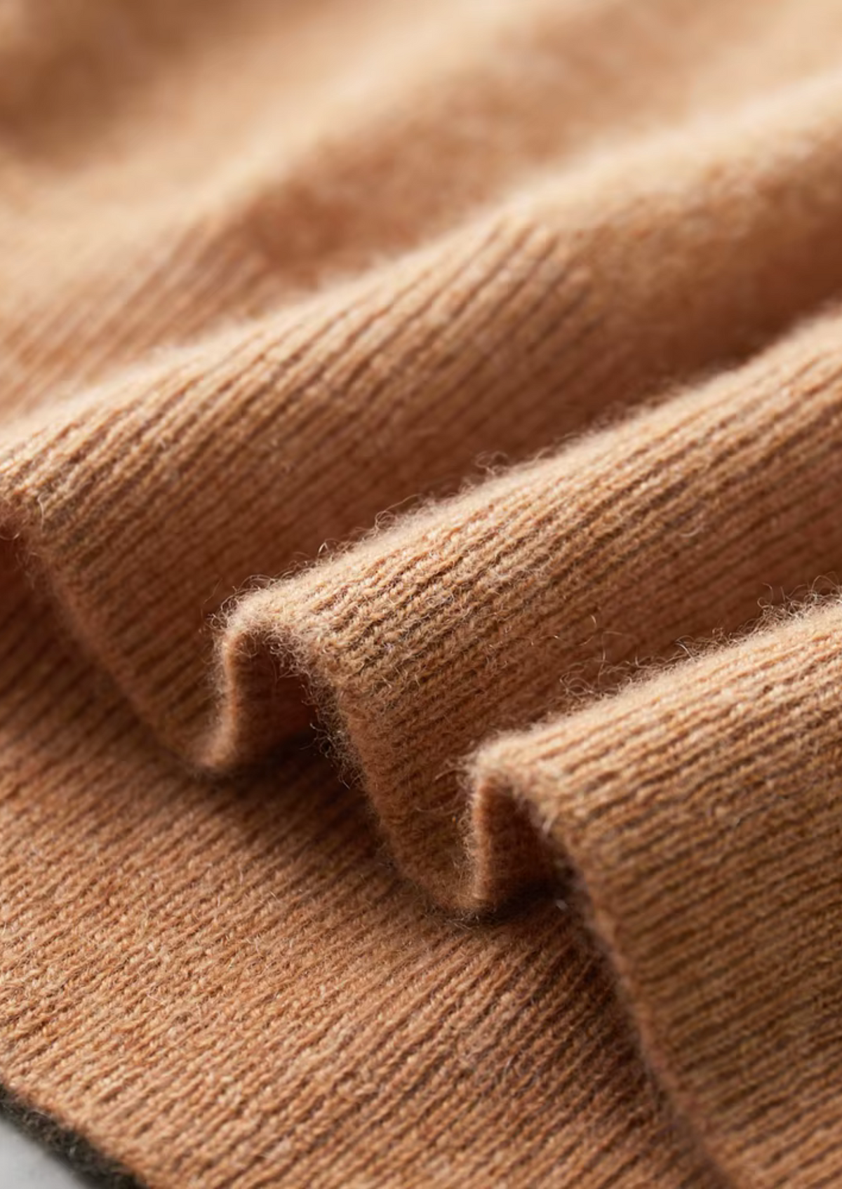 Premium Cashmere Classic Crewneck T-Shirt - Honey Mustard | Arventti