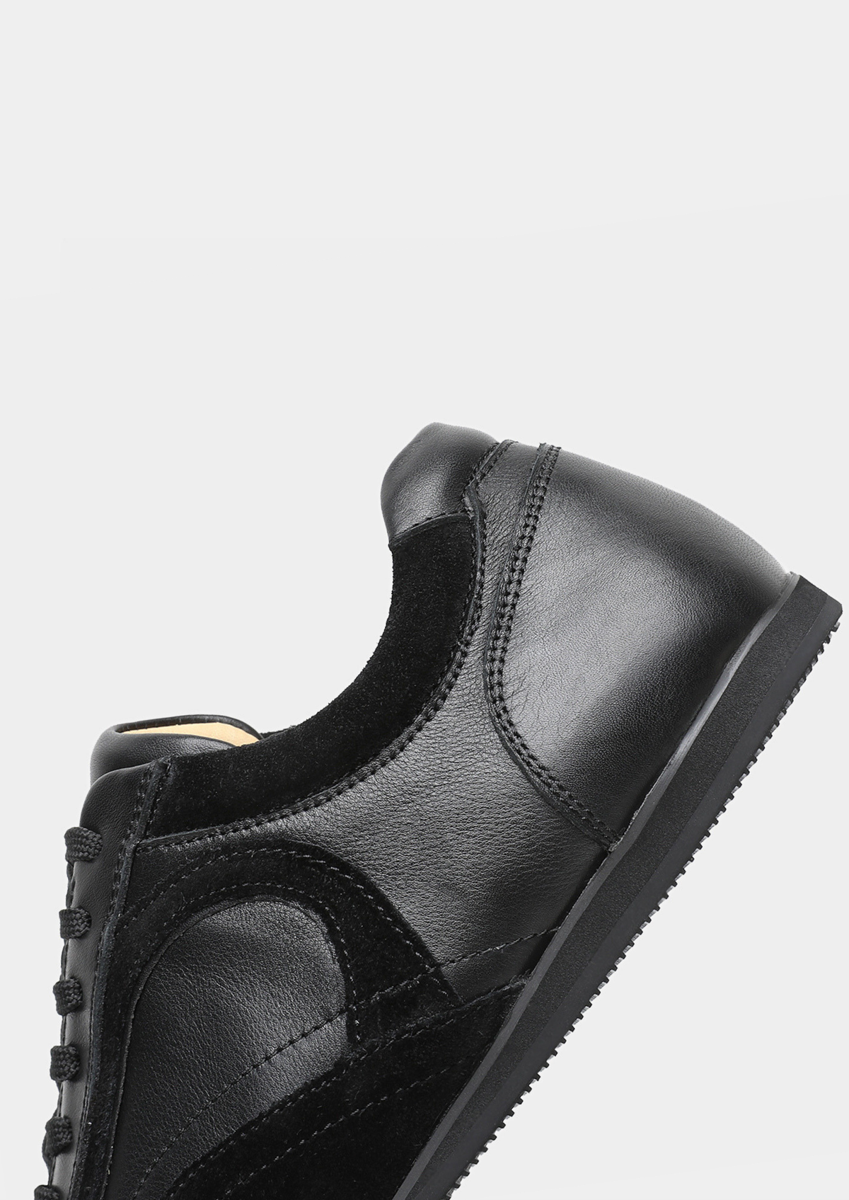 Black Retro Hybrid Suede Leather Runner | Arventti