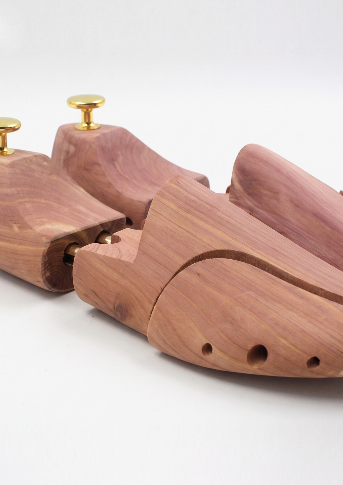 Cedar Shoe Trees | Arventti