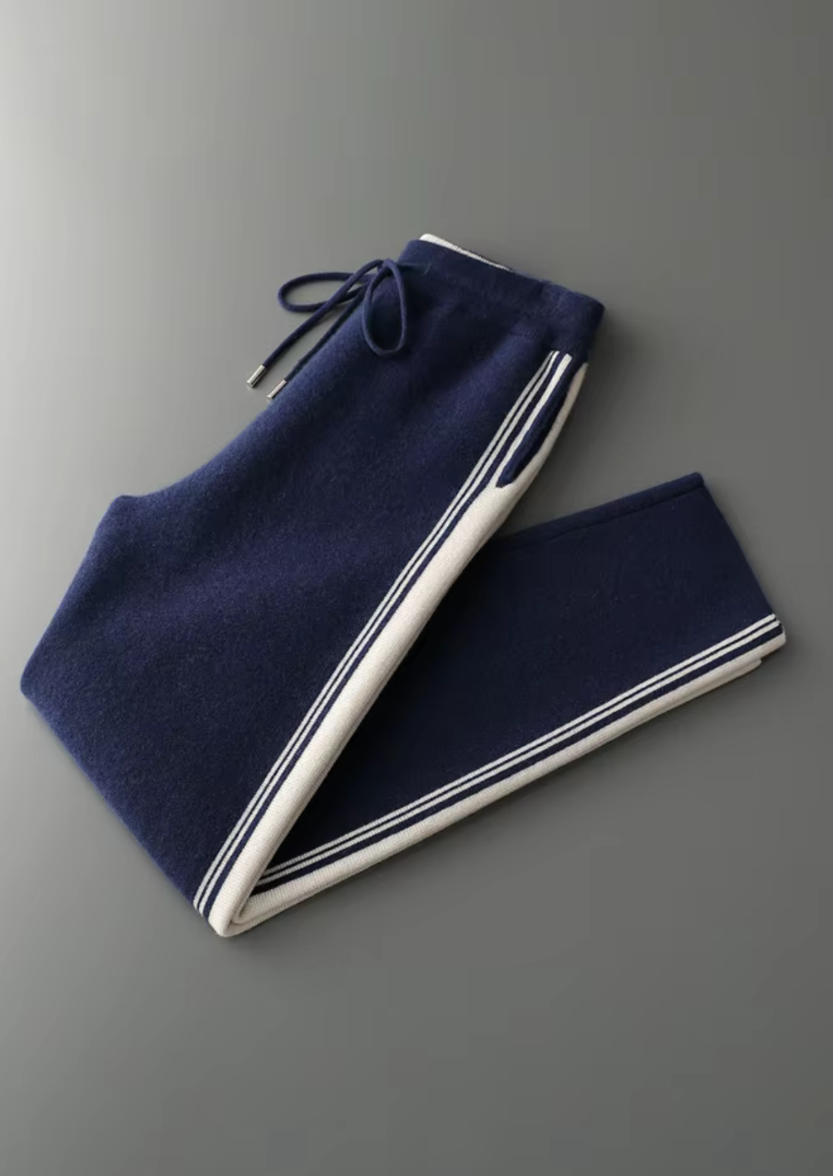 Pure Extra-Fine Merino Wool Navy Blue Damien Set | Arventti