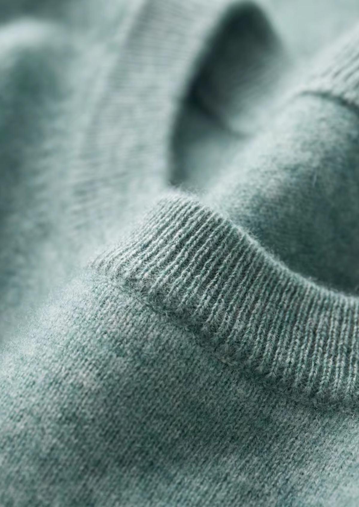 Premium Cashmere Classic Crewneck T-Shirt - Verdant Slate | Arventti
