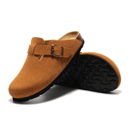 Arventti Suede Boston Clogs - Caramel