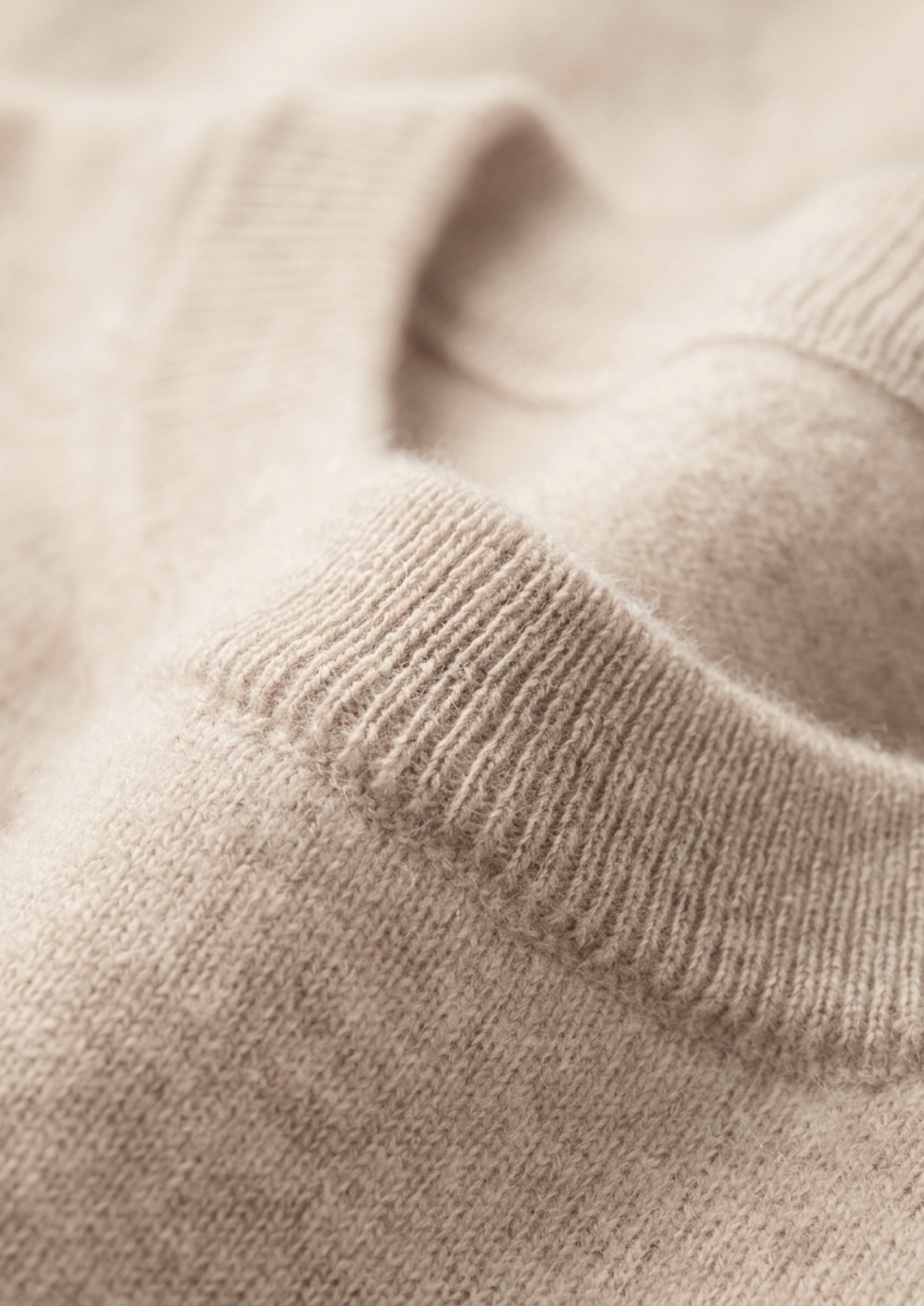 Premium Cashmere Classic Crewneck T-Shirt - Ivory Mocha | Arventti