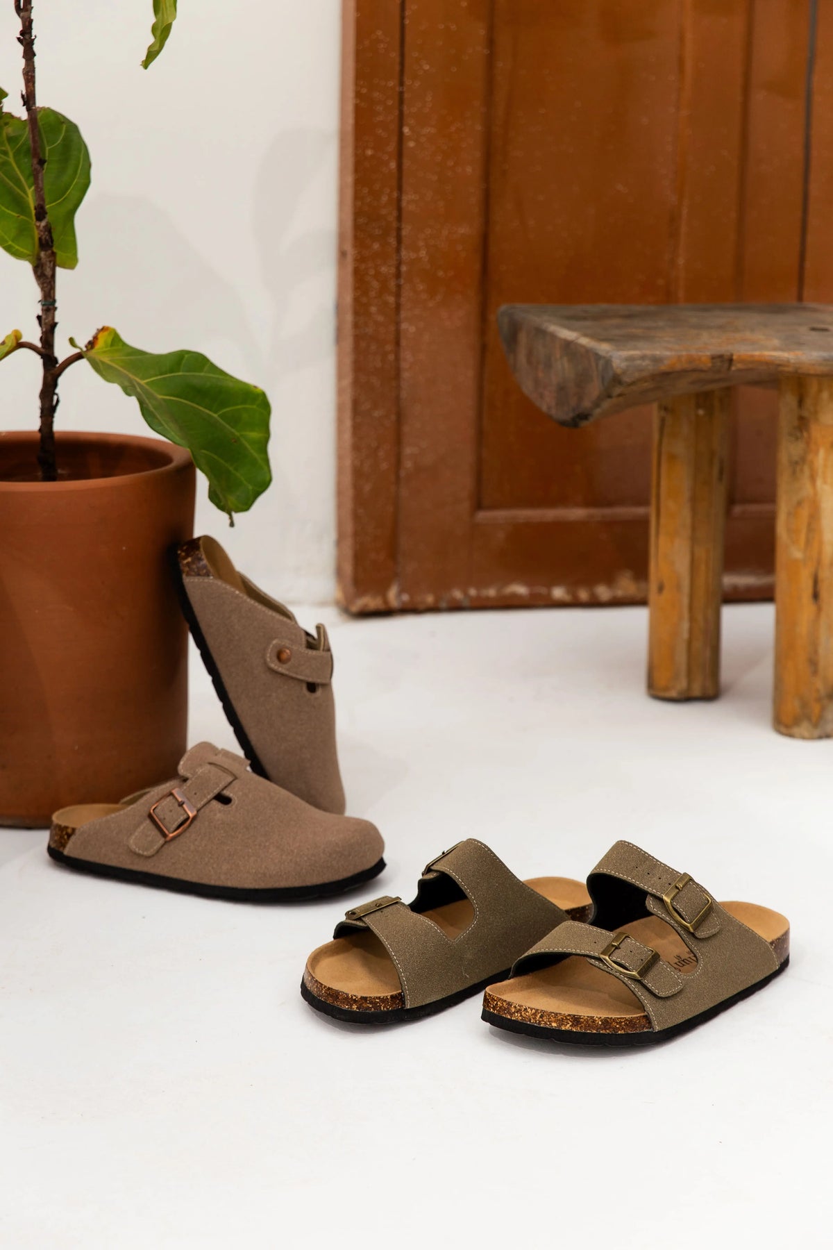 Maibulun Suede Arizona Sandals - Moss Green | Arventti