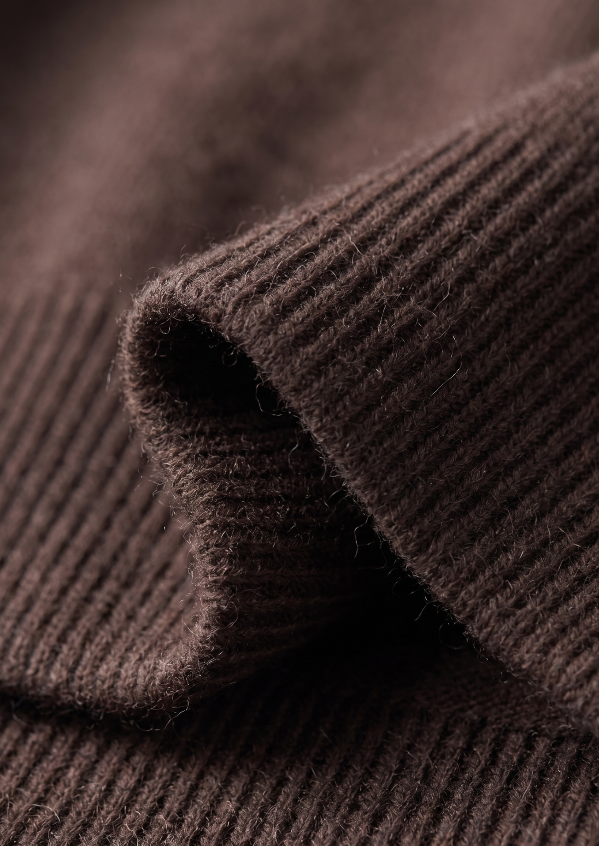Pure Extra-Fine Merino Wool Dark Brown Luzzo Set | Arventti