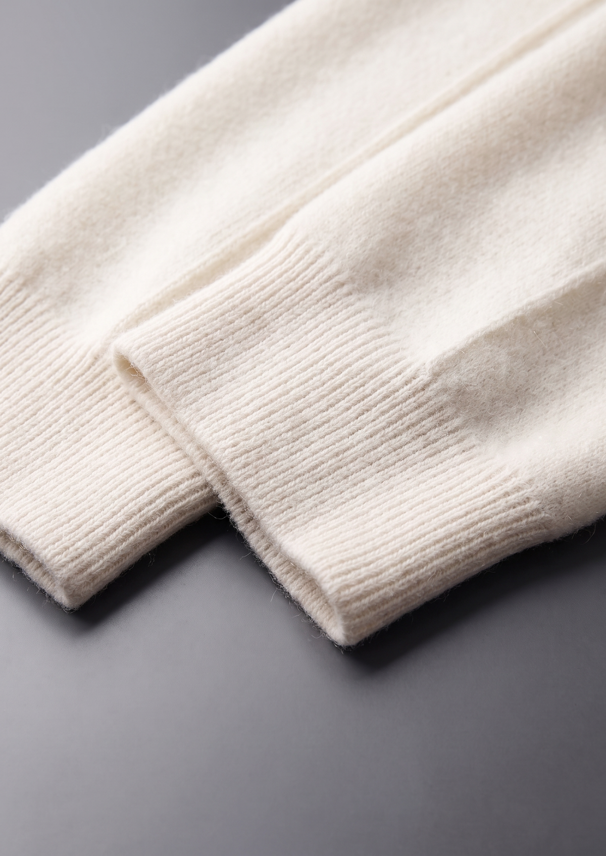 Pure Extra-Fine Merino Wool Cream White Luzzo Set | Arventti